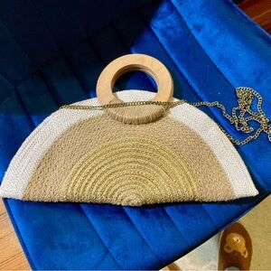 Elegant Tan and Gold Women's woven Handbag